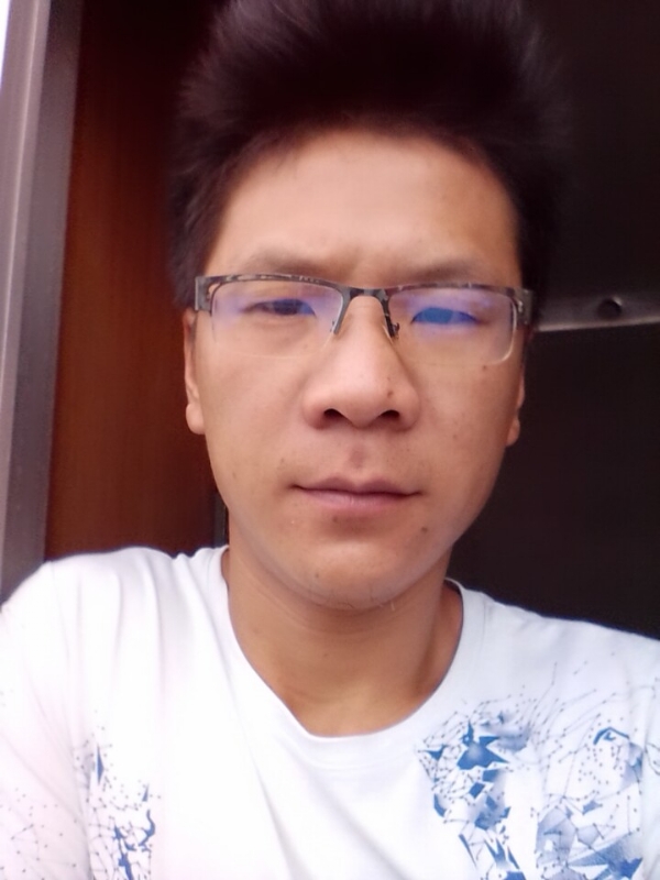 听雨的第一张照片--泰州蓝颜知己交友网